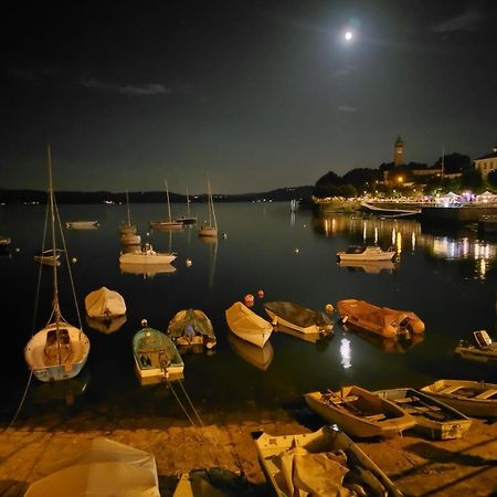 Appartamento Casa Del Lago Maggiore Lesa Esterno foto